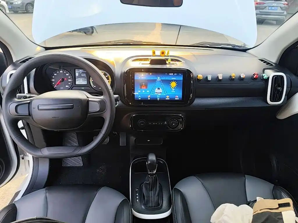 Roewe Clever — миниатюра 10