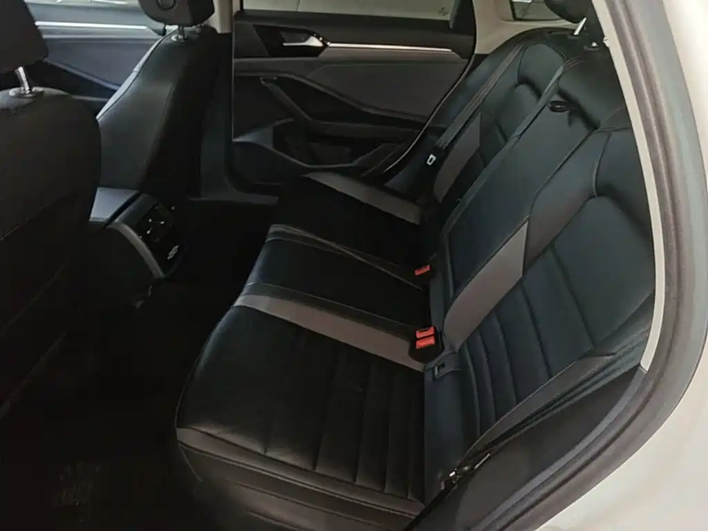 Volkswagen Sagitar — миниатюра 17