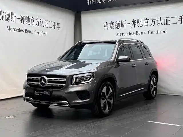 MERCEDES BENZ GLB