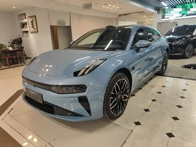 Zeekr 001