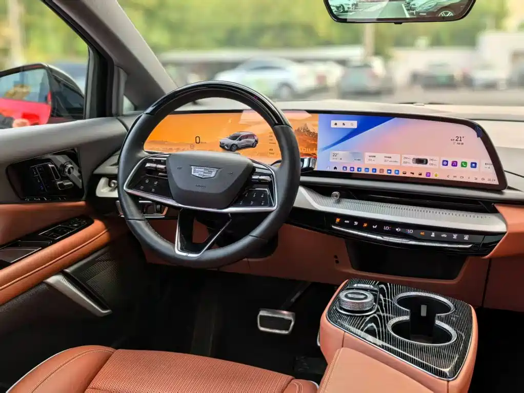Cadillac IQ — миниатюра 11