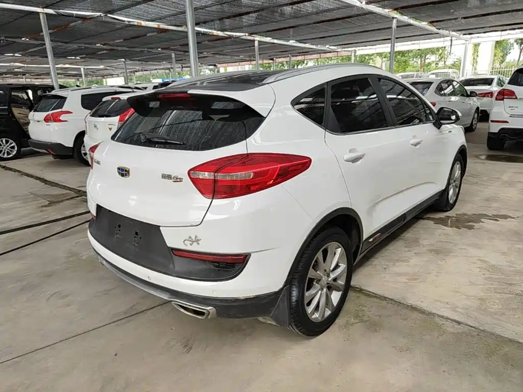 Geely Emgrand GS — миниатюра 7