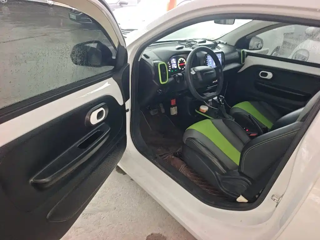 Roewe Clever — миниатюра 16