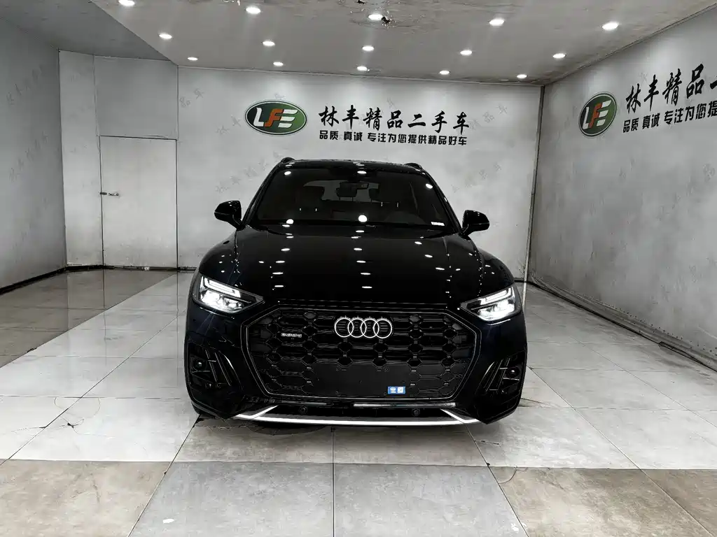 Audi Q5L 2023 40T Luxury