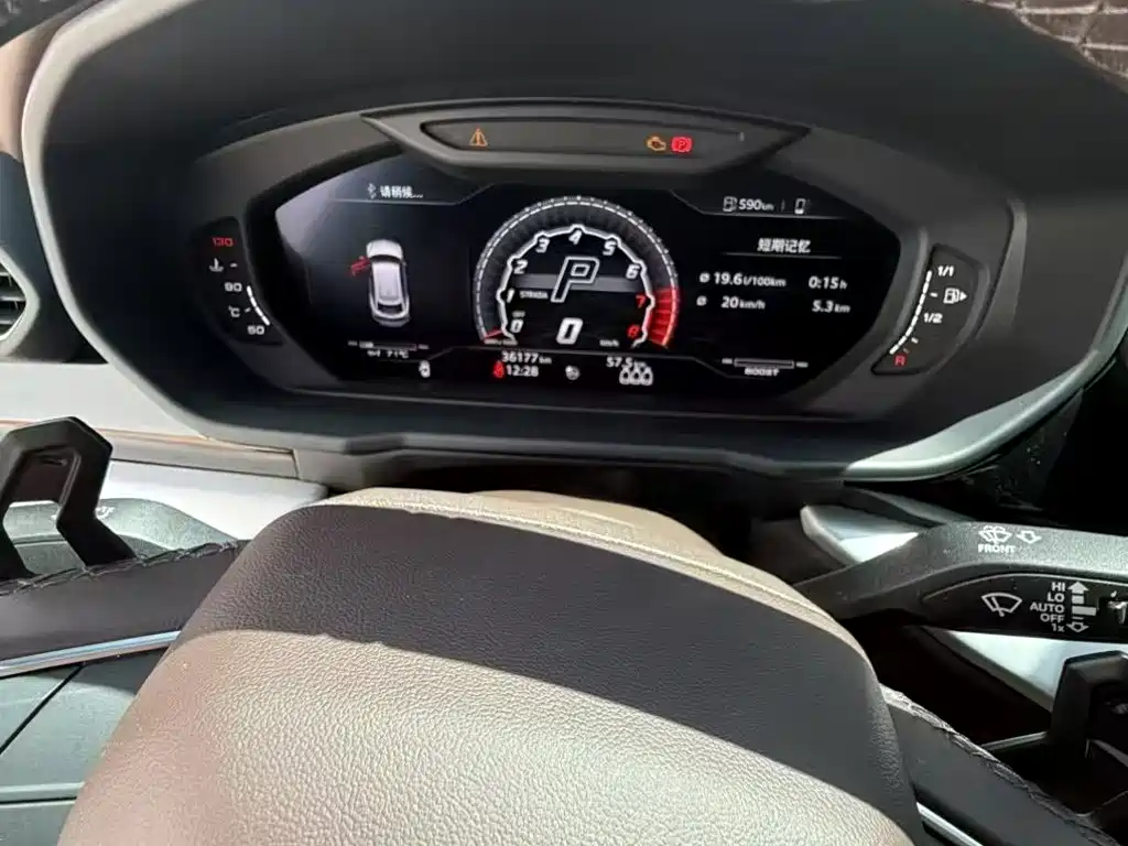 Lamborghini Urus — миниатюра 3
