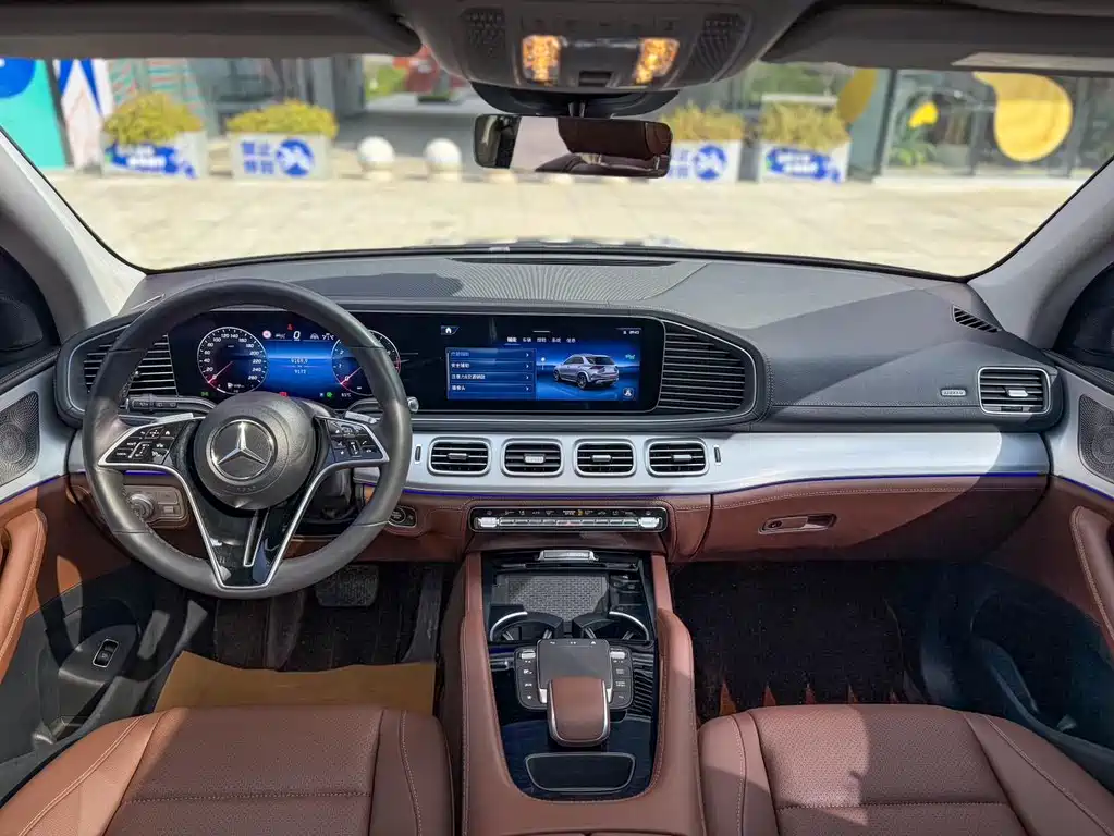 Mercedes-Benz GLE (Import) — миниатюра 5