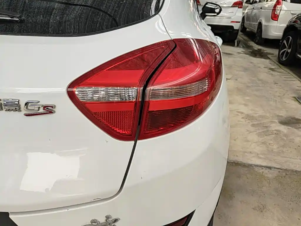 Geely Emgrand GS — миниатюра 8