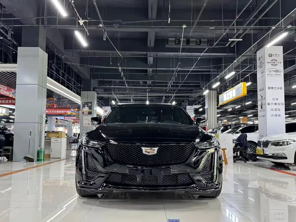 Cadillac CT5 2023