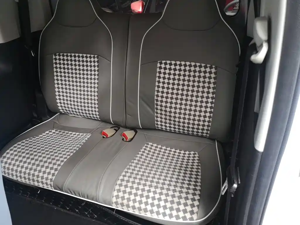 Wuling Air ev — миниатюра 17