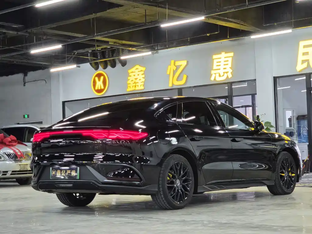 BYD Han — миниатюра 17