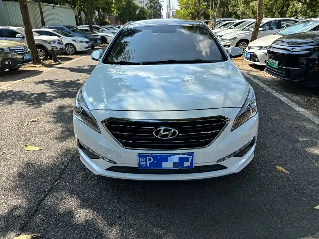Hyundai Sonata — миниатюра 7