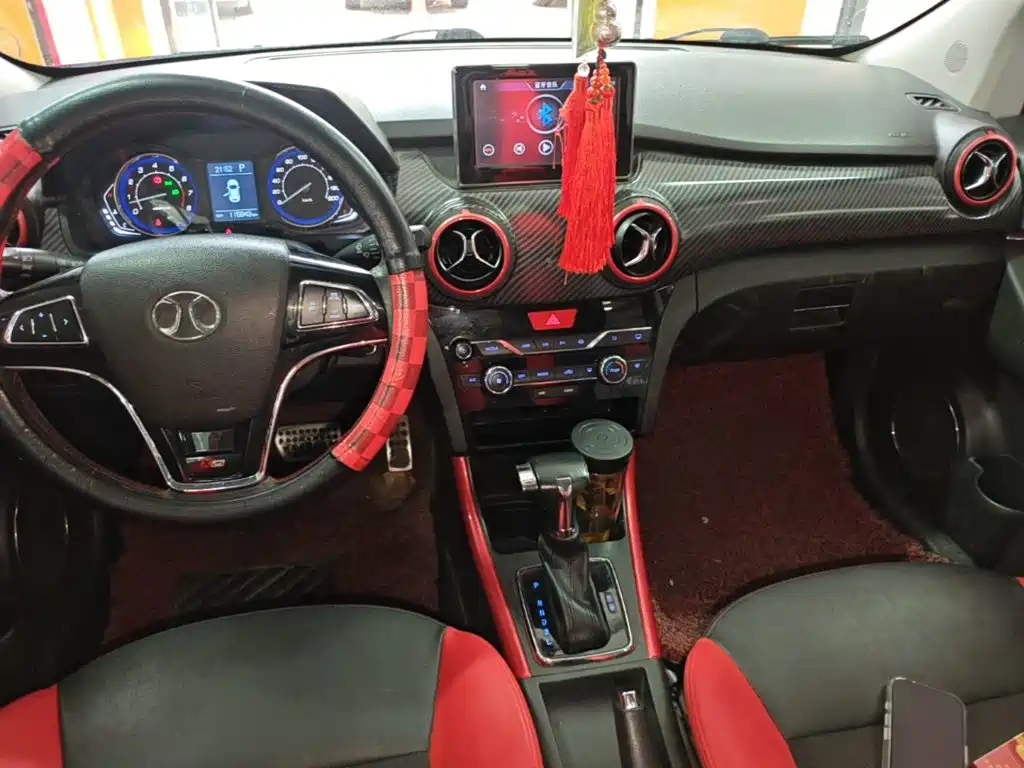 BAIC Senova X25 — миниатюра 13