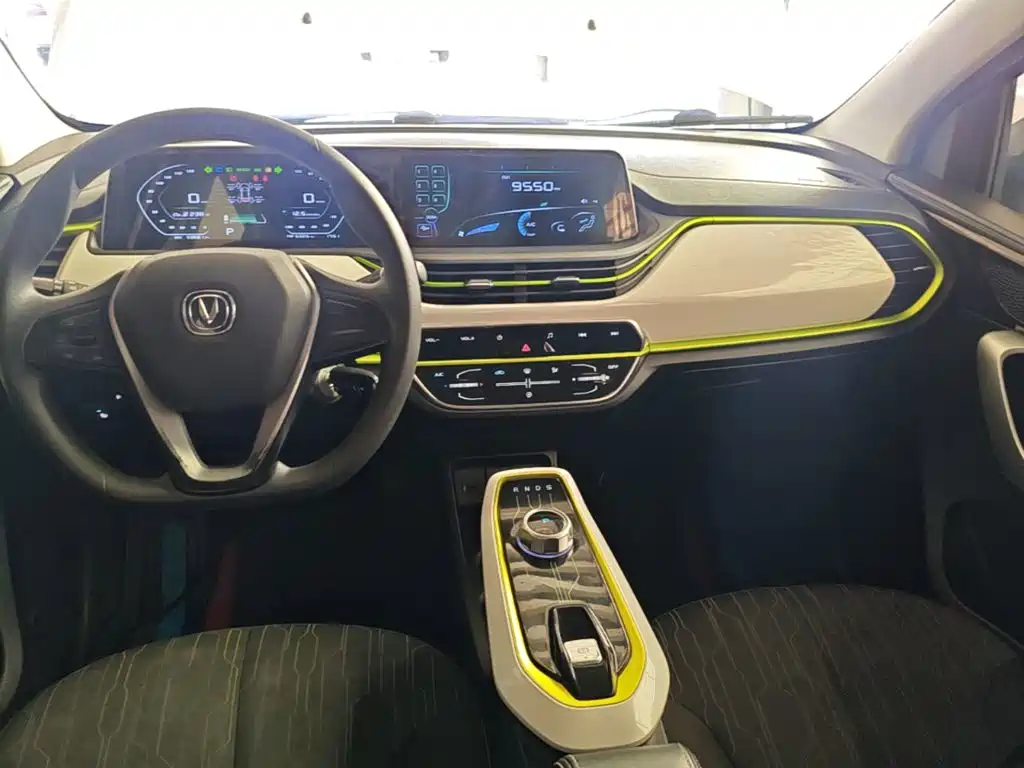 Changan Benben E-Star — миниатюра 13