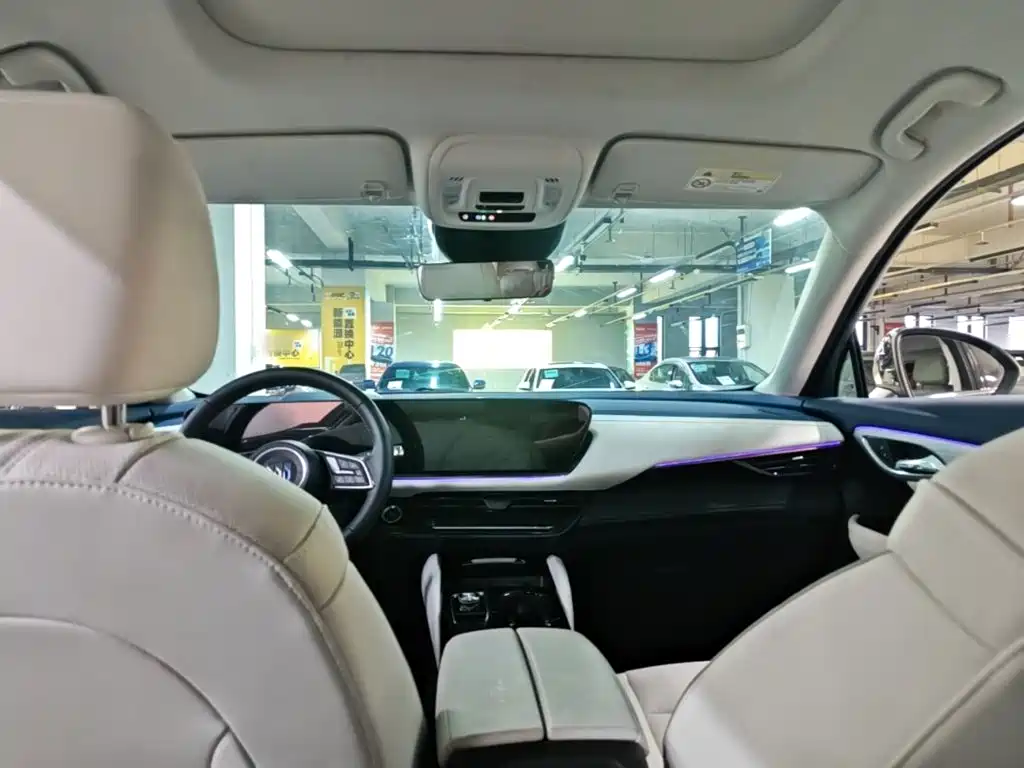 Buick Envision Plus — миниатюра 18