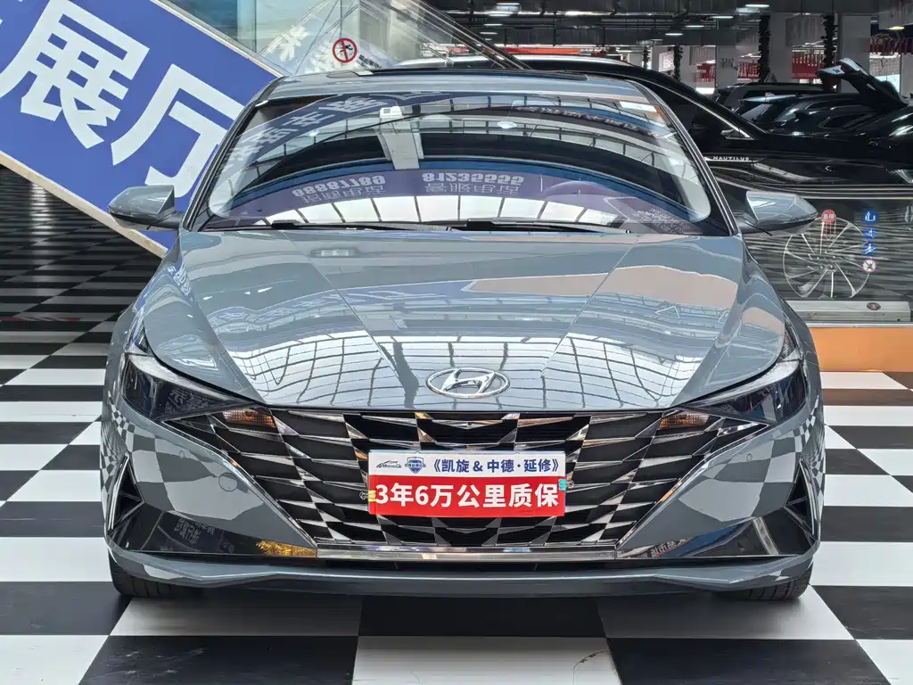 Hyundai Elantra — миниатюра 2
