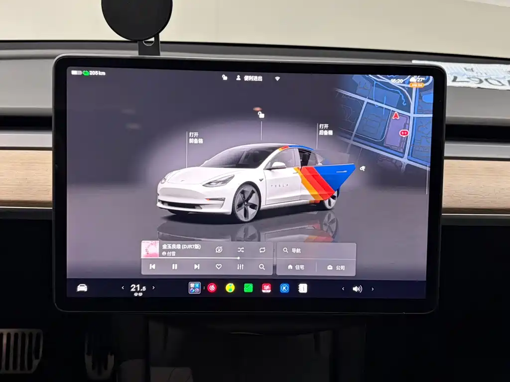 Tesla Model 3 — миниатюра 8