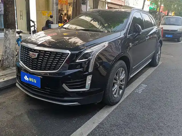 CADILLAC XT5