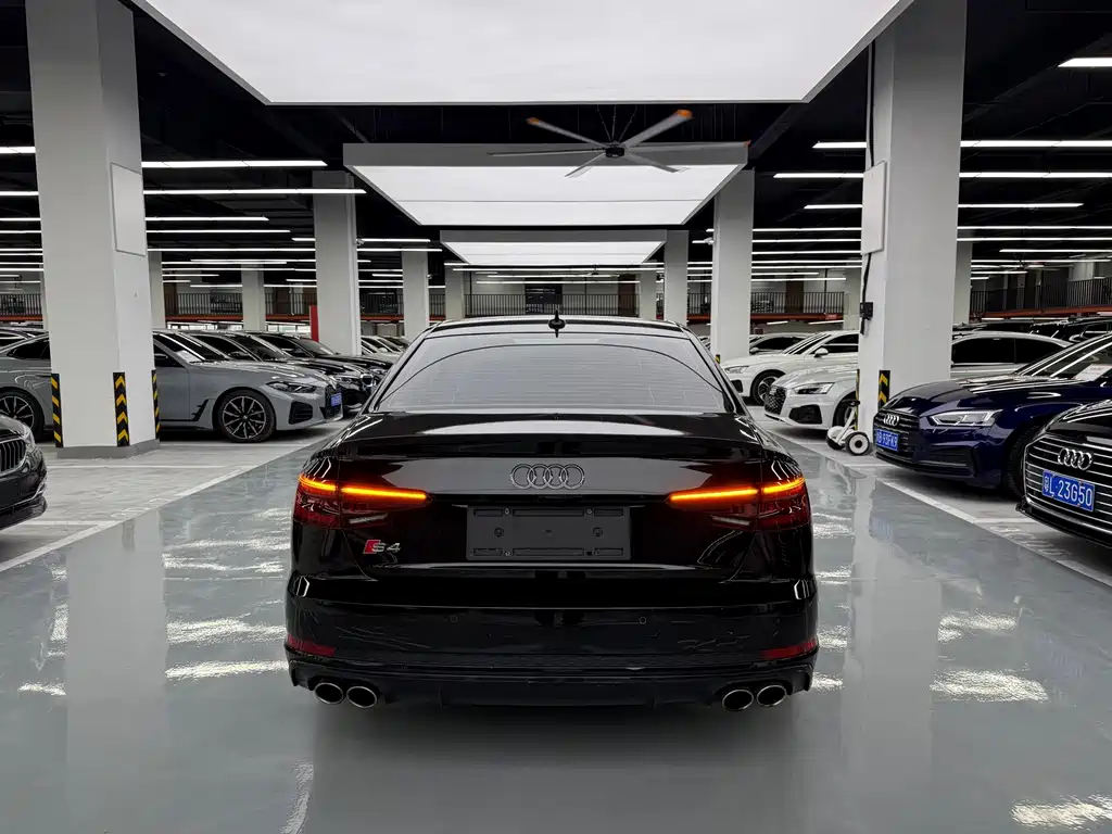 Audi S4 — миниатюра 15