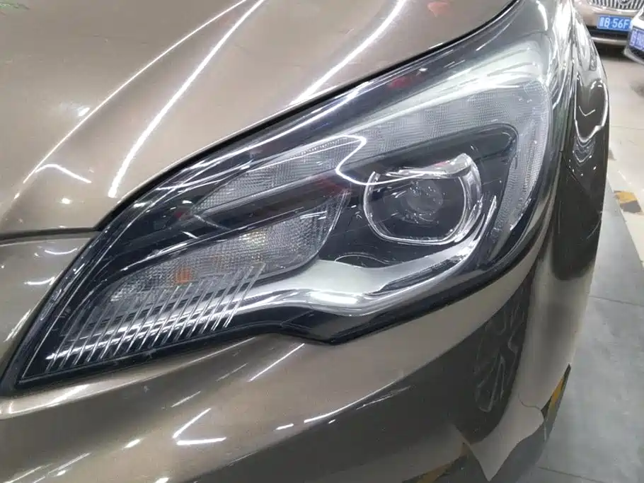 Buick Envision Plus — миниатюра 5