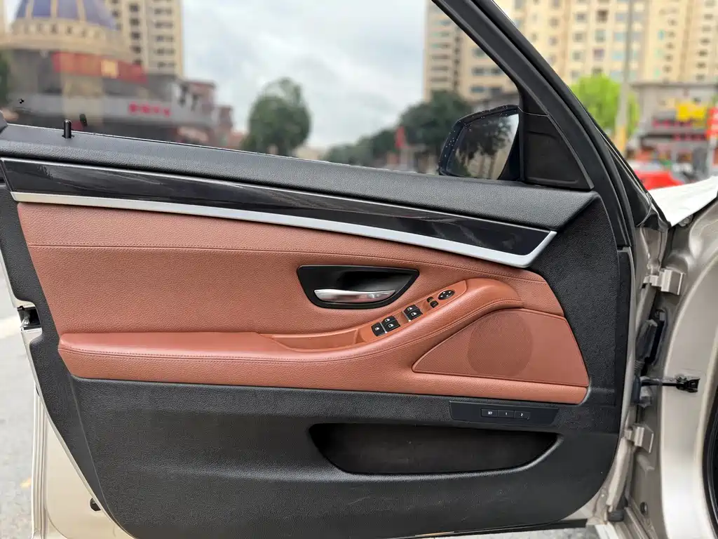 BMW 5 Series 5 2014 520Li Elegant