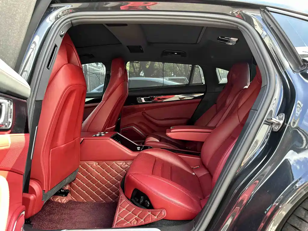 Porsche Panamera — миниатюра 11
