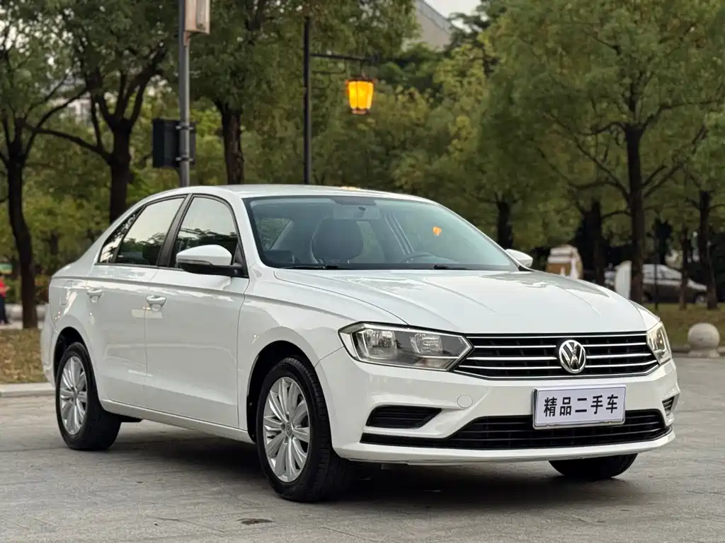 Volkswagen Bora — миниатюра 3
