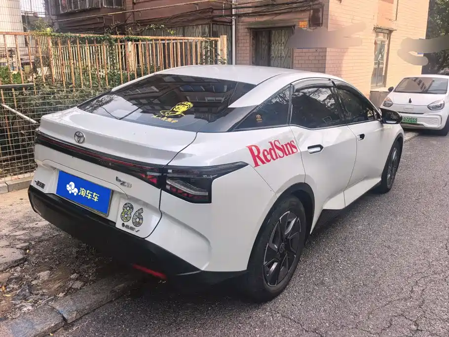 Toyota bZ3 — миниатюра 3