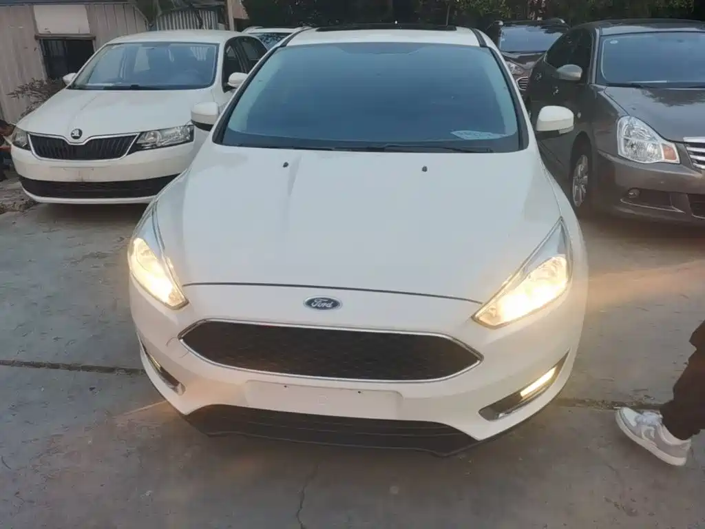 Ford Focus — миниатюра 3