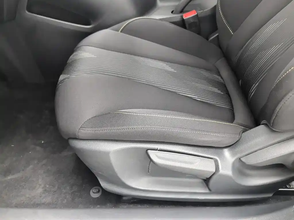 Roewe i5 — миниатюра 20