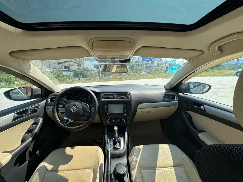 Volkswagen Sagitar — миниатюра 7