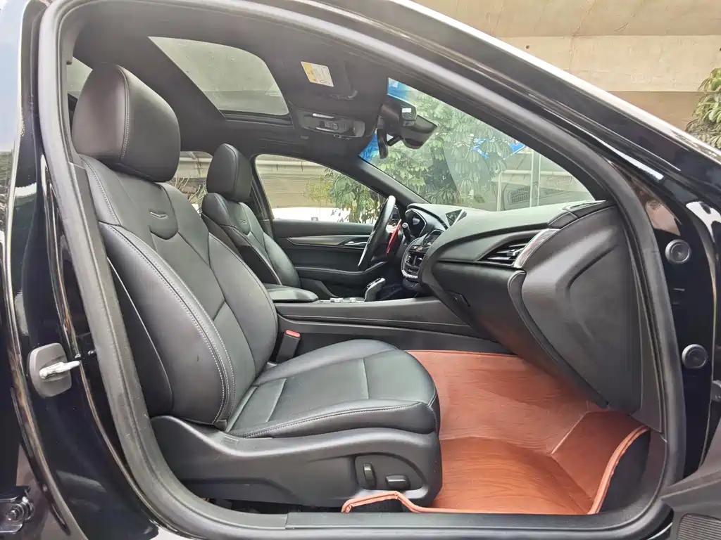 Cadillac CT5 2022 28T Luxury