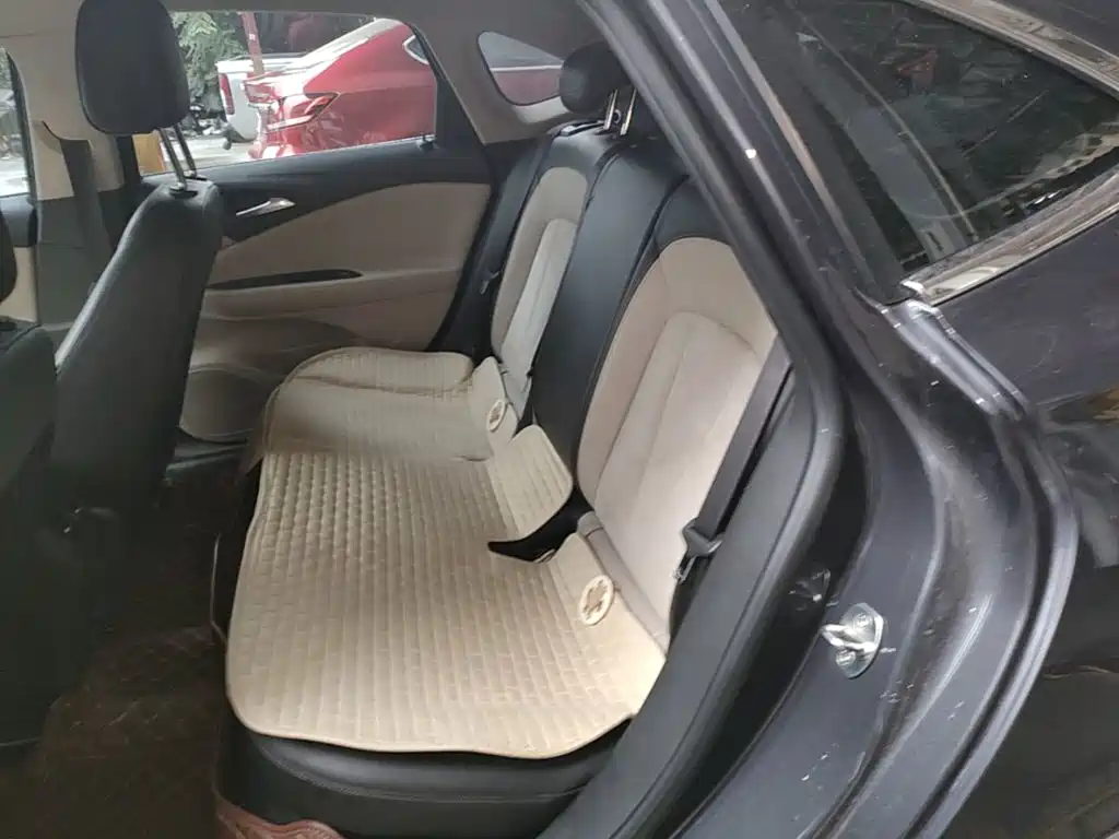 Buick Verano — миниатюра 17