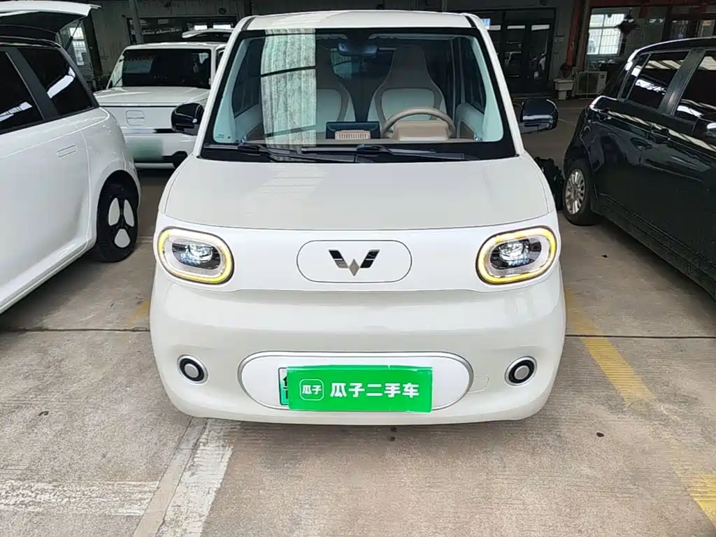 Wuling MINIEV — миниатюра 3