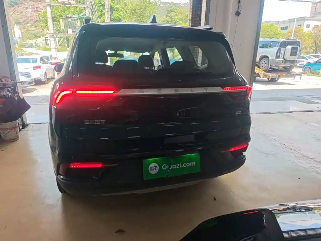 Geely Haoyue — миниатюра 6