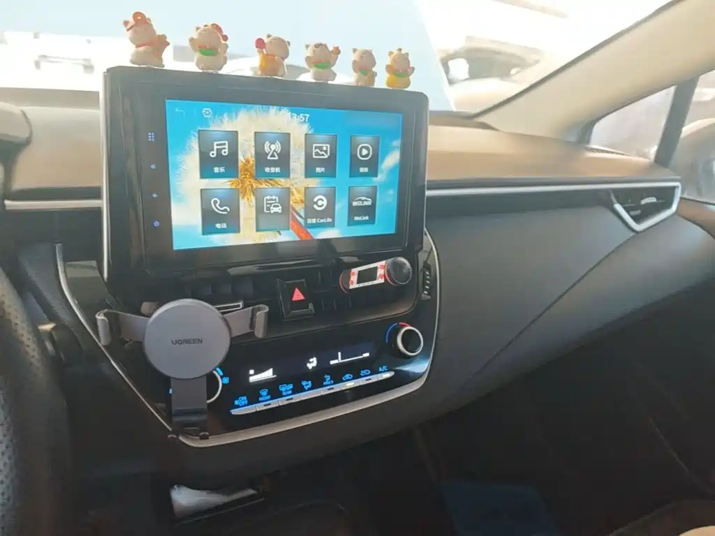 Toyota Corolla — миниатюра 10