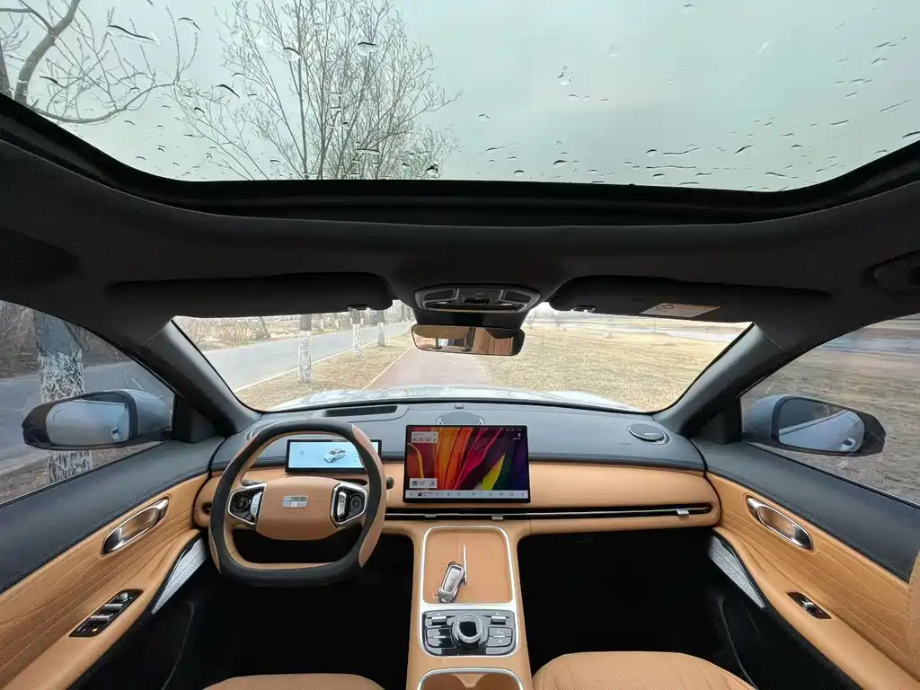 GEELY GALAXY GALAXY STARSHIP 7 EM I