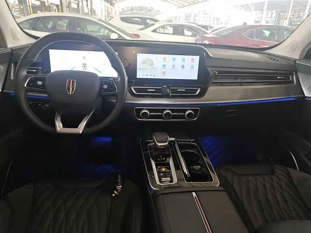 Hongqi HS5 2023 2.0T Pro
