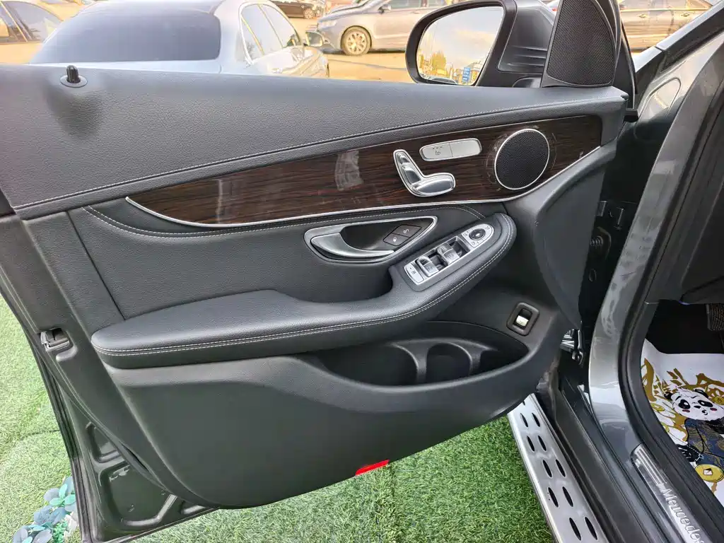 Mercedes-Benz GLC — миниатюра 6