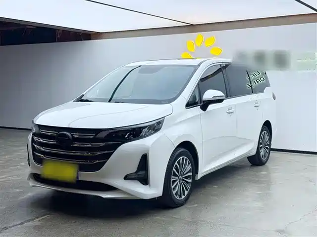 GAC TRUMPCHI M6 2021