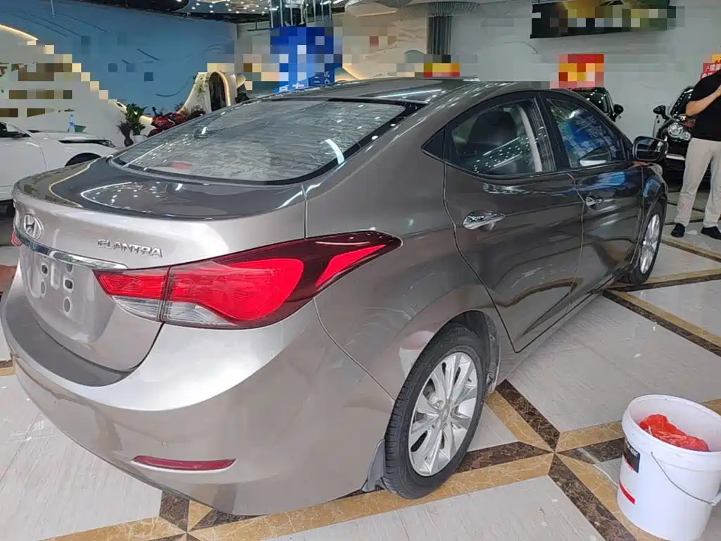 Hyundai Elantra Langdong — миниатюра 7