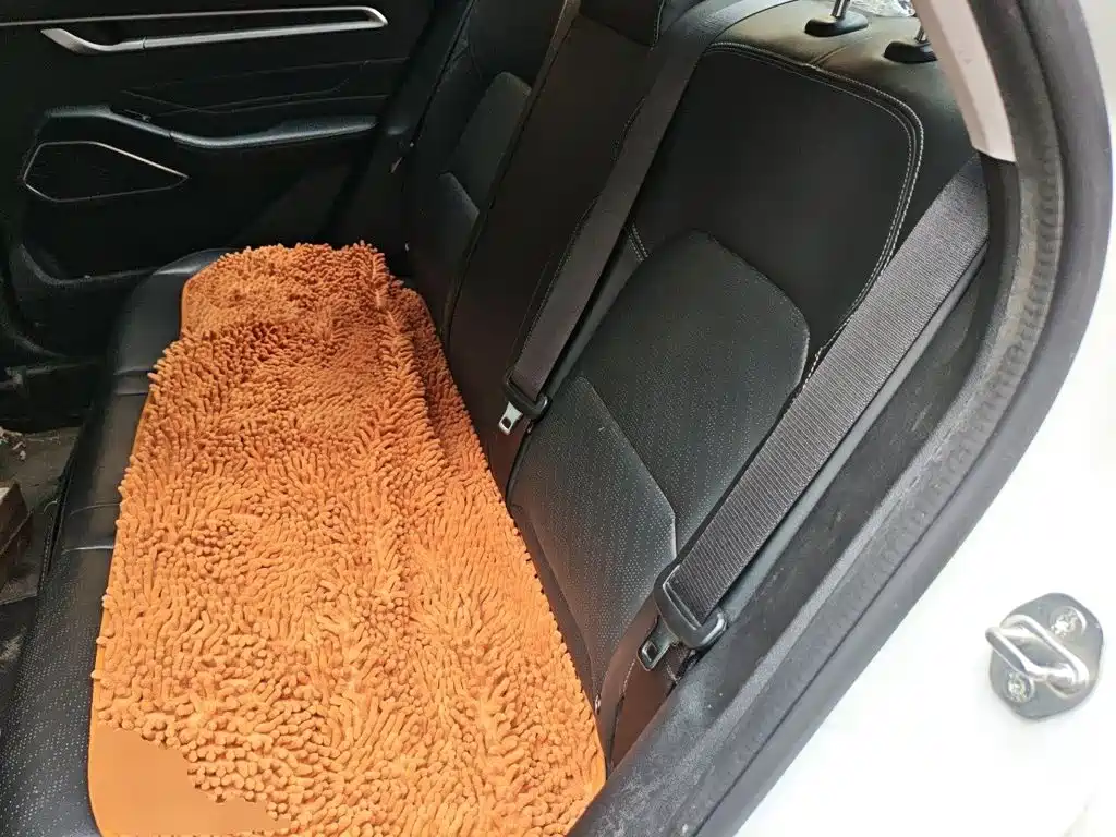 Geely Emgrand — миниатюра 13