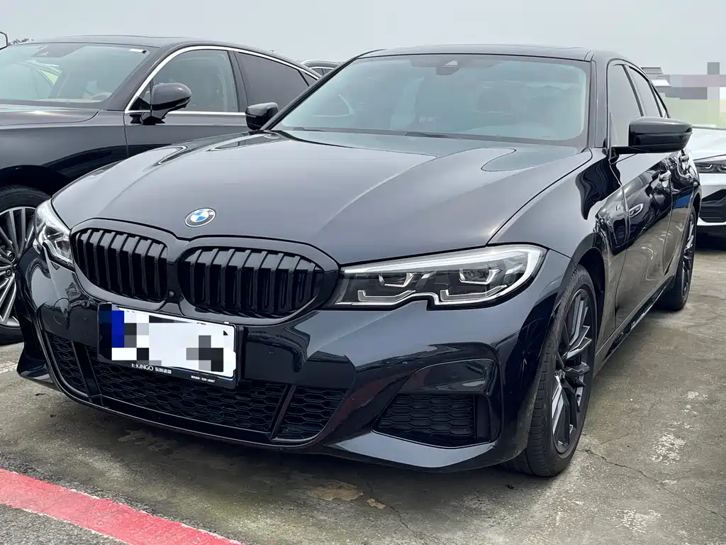 BMW 3 Series 2021