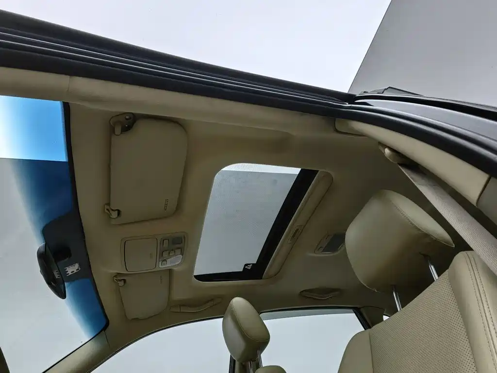Hyundai Tucson — миниатюра 14