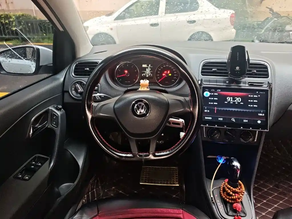 Volkswagen Polo — миниатюра 3