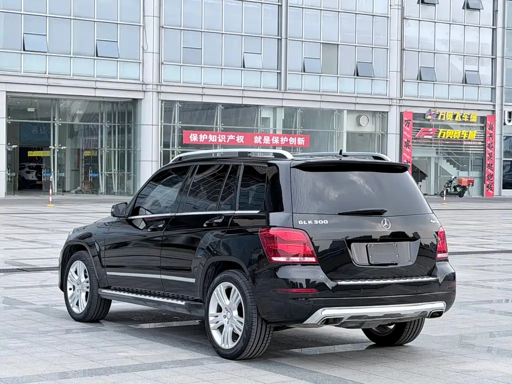 Mercedes-Benz GLK 2015 GLK 260 4MATIC