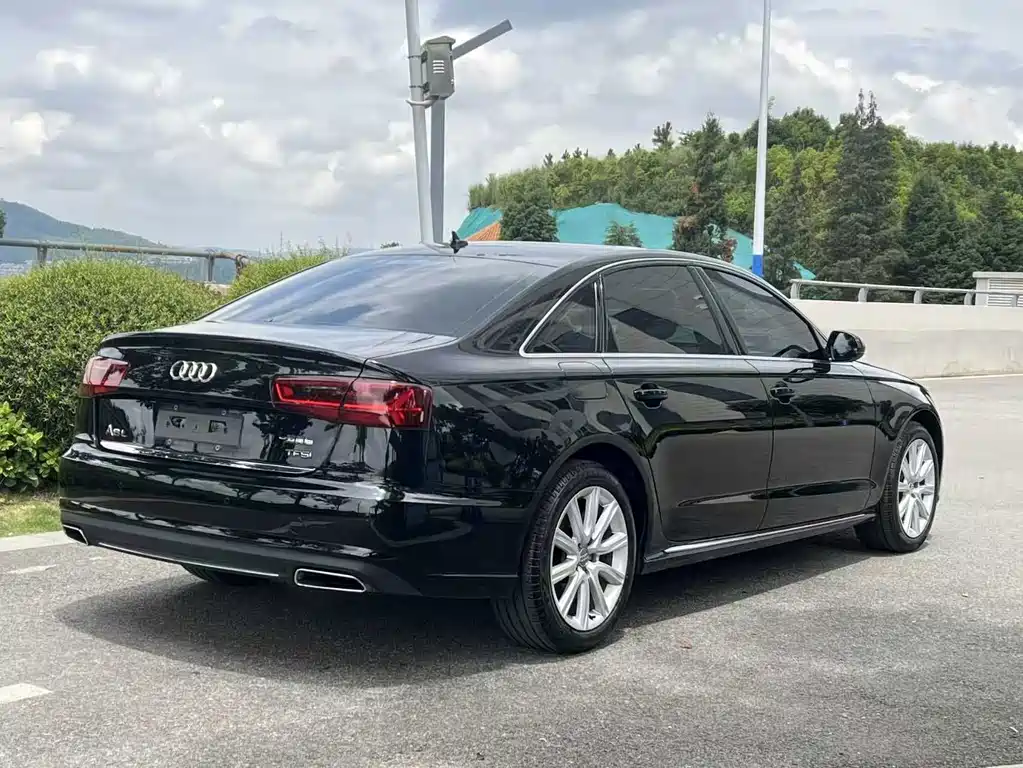 Audi A6L — миниатюра 7