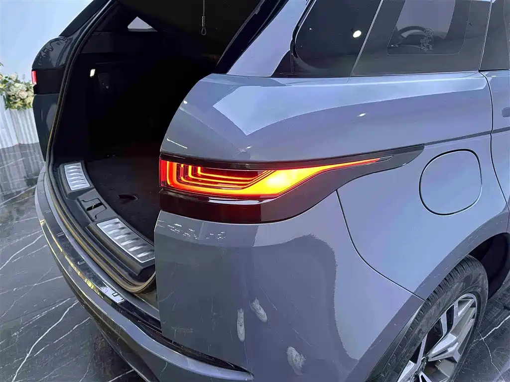 LAND ROVER RANGE ROVER AURORA