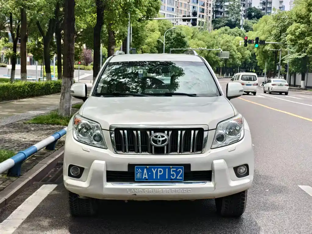Toyota Land Cruiser Prado 2013 2.7L