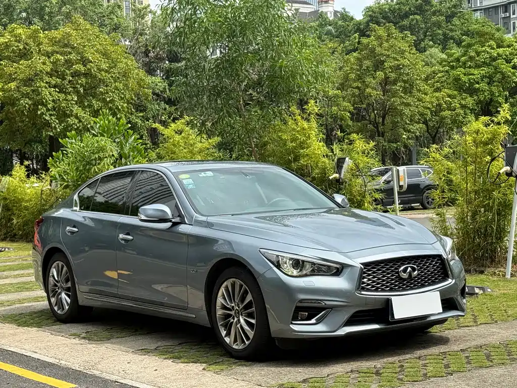 Infiniti Q50L — миниатюра 5