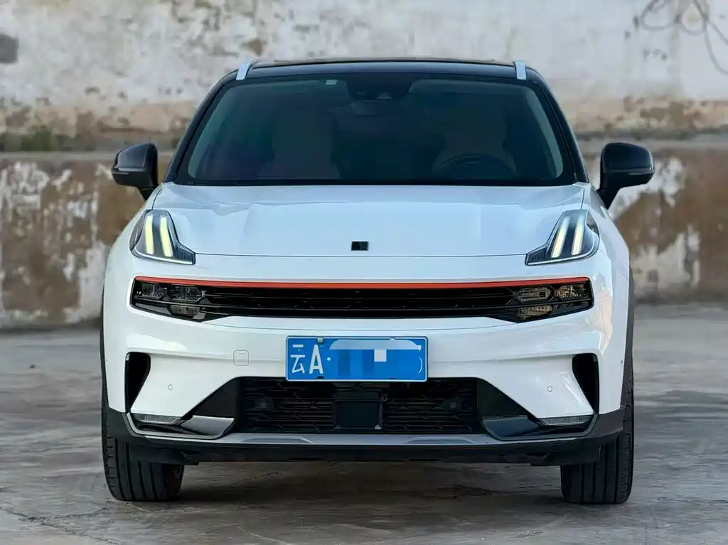 Lynk & Co 06 — миниатюра 2